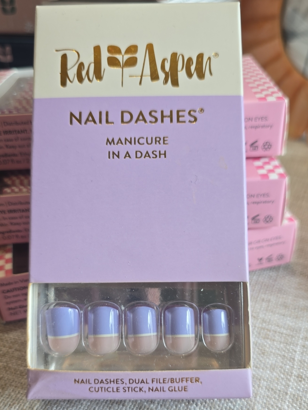 Red Aspen Lavender and White Two-Tone Nail Dashes Press-On Set